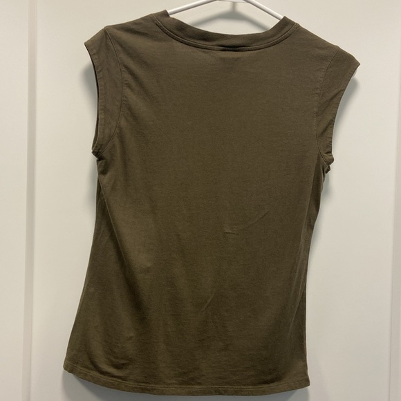 RW&Co V neck, t-shirt, small - Picture 7 of 7